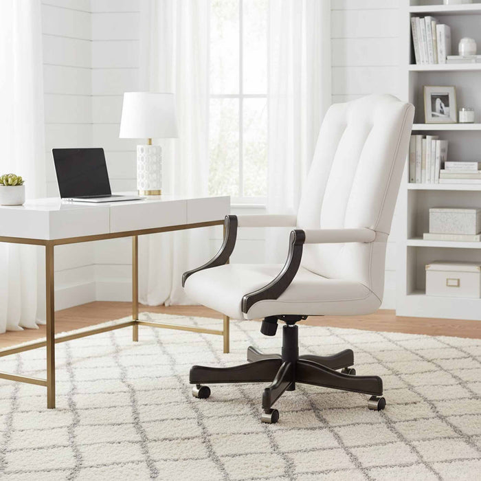 Wellington's Fine Leather Furniture