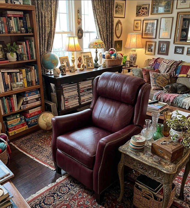 Wellington's Fine Leather Furniture
